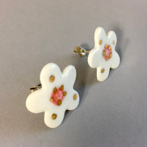 Large Daisy earring stud